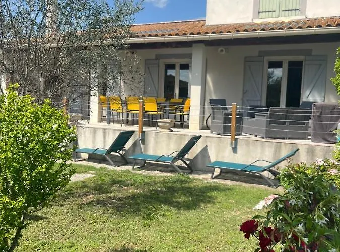 L\'Isle-De-Coeur - Private Pool